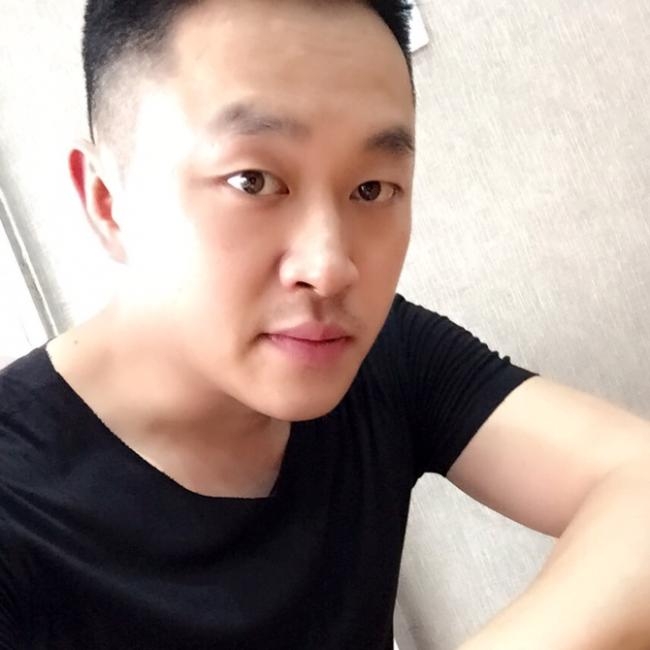 愿得一人心的第一张照片--梅州相亲服务中心