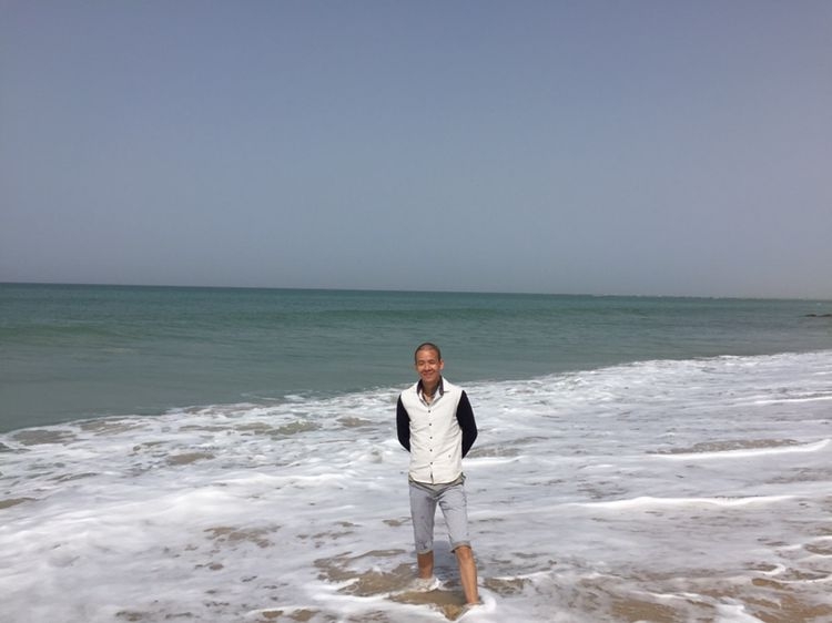 文字的忧伤的第一张照片--梅州相亲服务中心