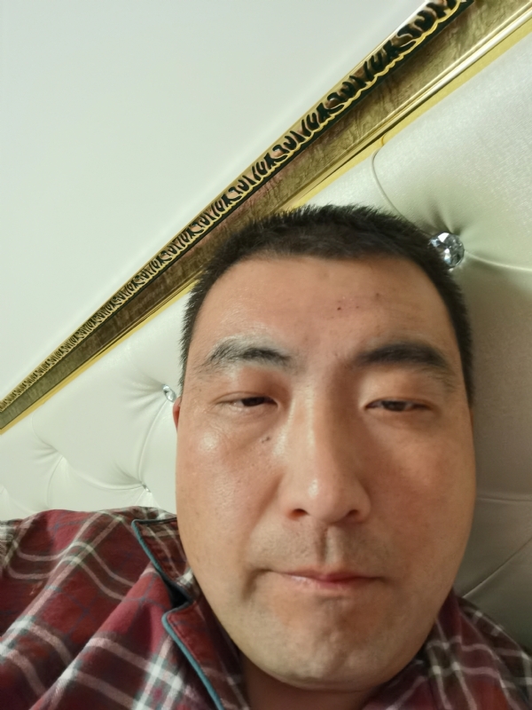 紫夜的第一张照片--梅州相亲服务中心