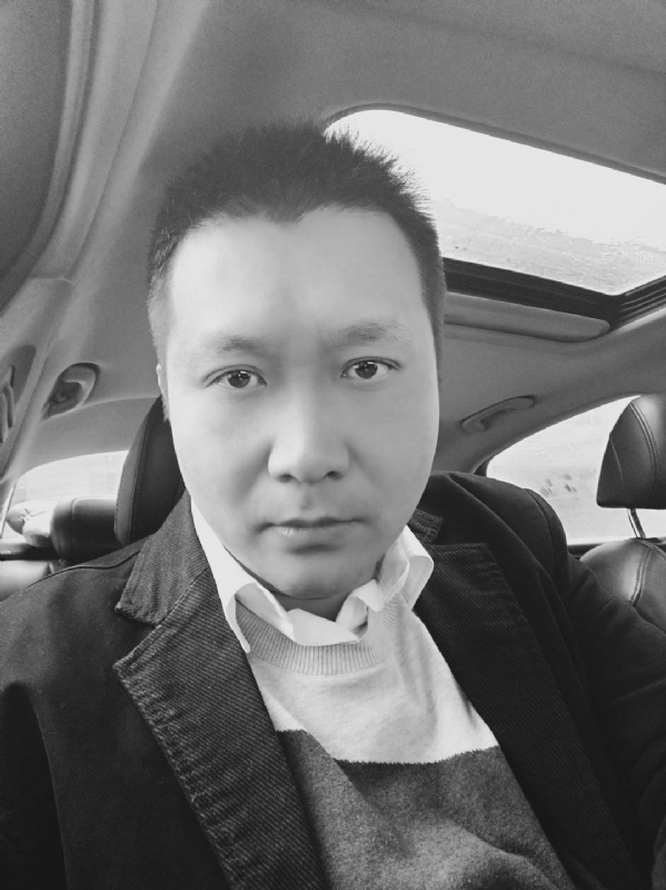 静水寒的第一张照片--梅州相亲服务中心