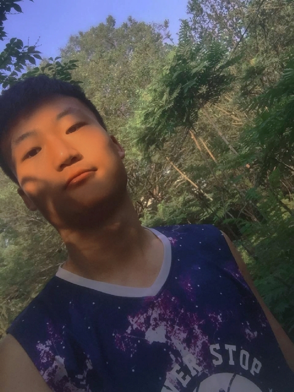 夏日的第一张照片--梅州相亲服务中心