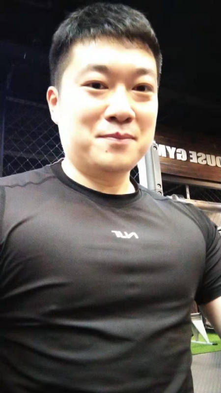 好想遇见你的第一张照片--梅州相亲服务中心