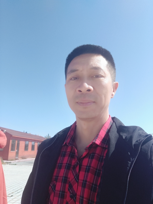 风滚草的坚持的第一张照片--梅州相亲服务中心