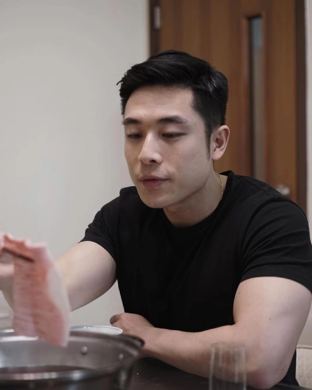 李浩泓的第一张照片--梅州相亲服务中心