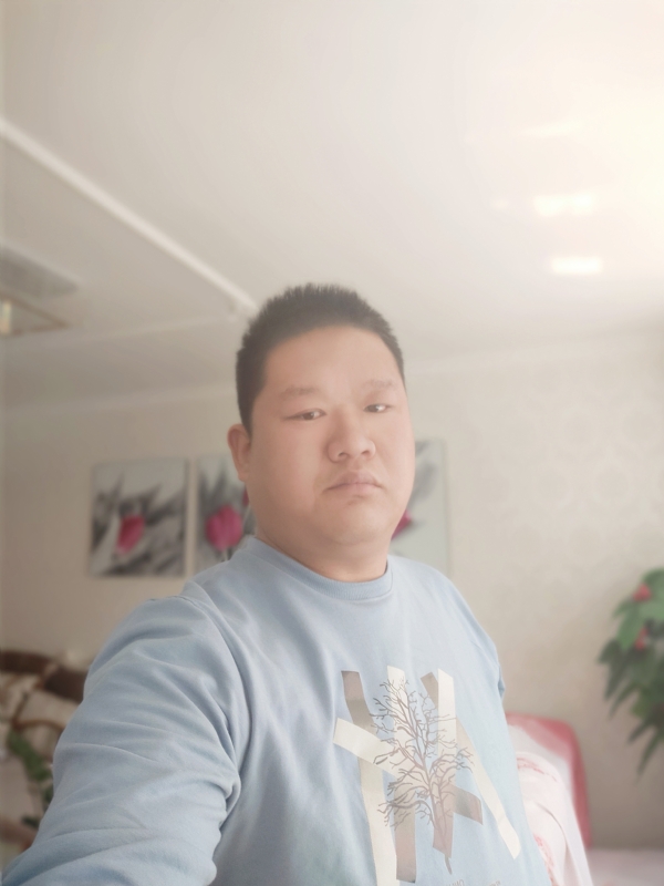 别无选择的第一张照片--梅州相亲服务中心