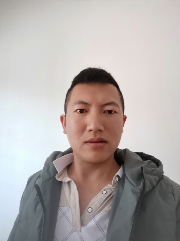 简单的第一张照片--梅州相亲服务中心