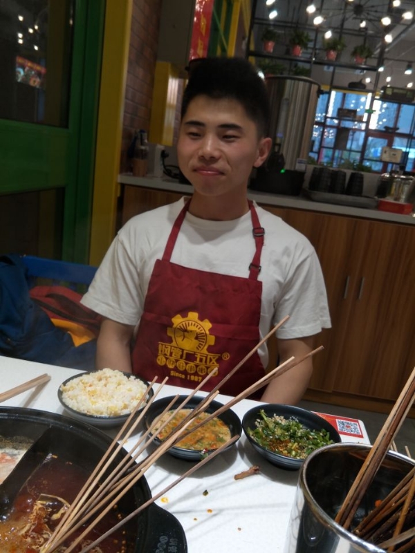 明晨的第一张照片--梅州相亲服务中心