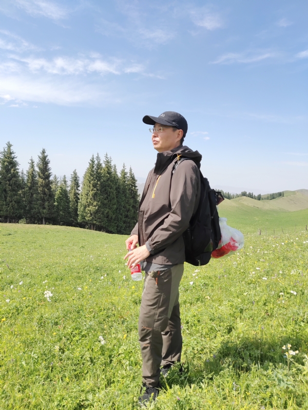 野丁的第一张照片--梅州相亲服务中心