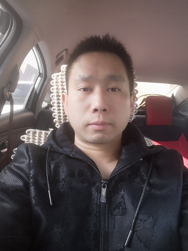 孤独的狼的第二张照片--梅州相亲服务中心