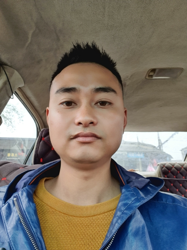 不破不立的第一张照片--梅州相亲服务中心