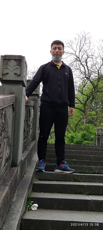 翁的第一张照片--梅州相亲服务中心