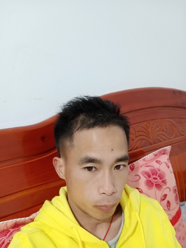 小biu崽的第一张照片--梅州相亲服务中心