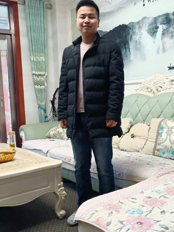 为爱奋斗的第一张照片--梅州相亲服务中心