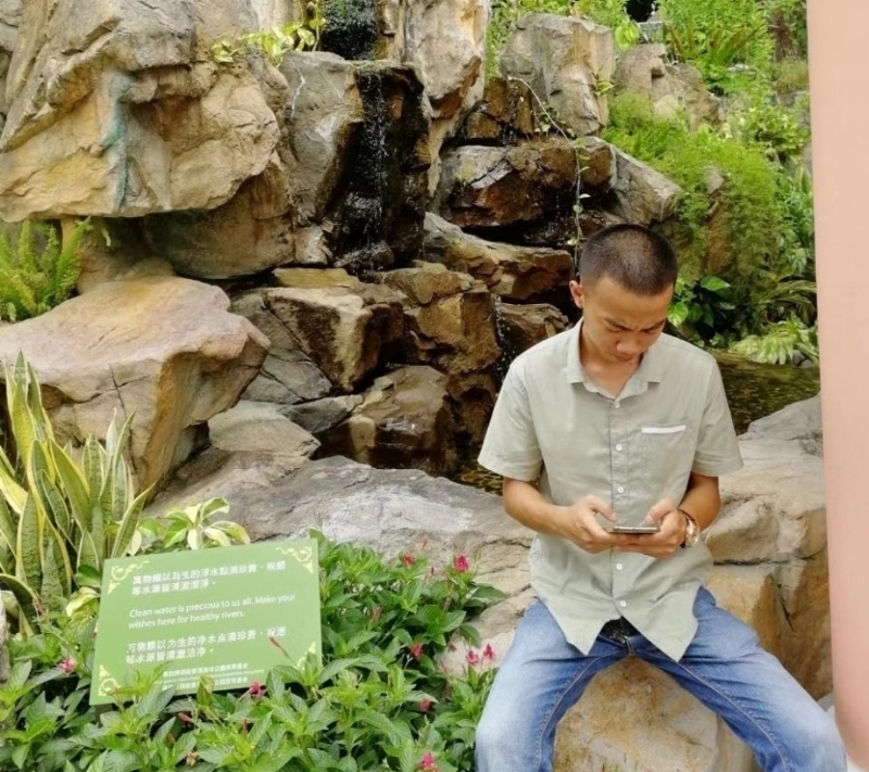 MR邱的第一张照片--梅州相亲服务中心