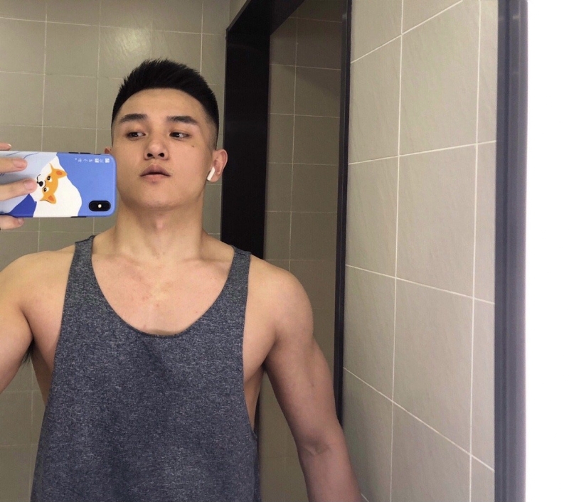 李文亮的第一张照片--梅州相亲服务中心