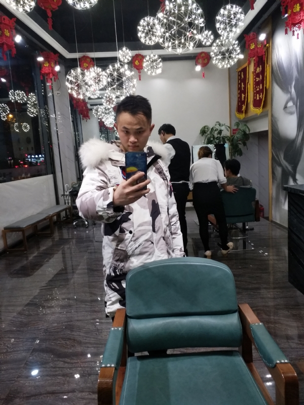 简单的第一张照片--梅州相亲服务中心