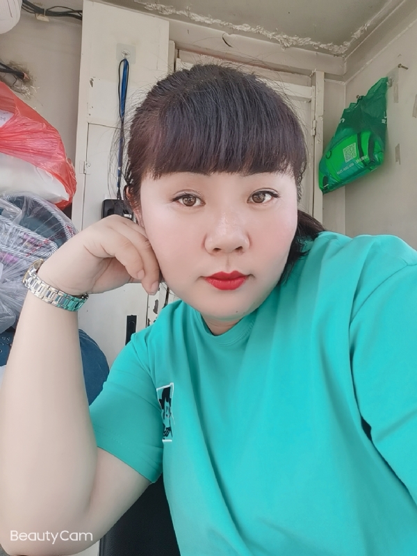 小不点的第一张照片--梅州相亲服务中心