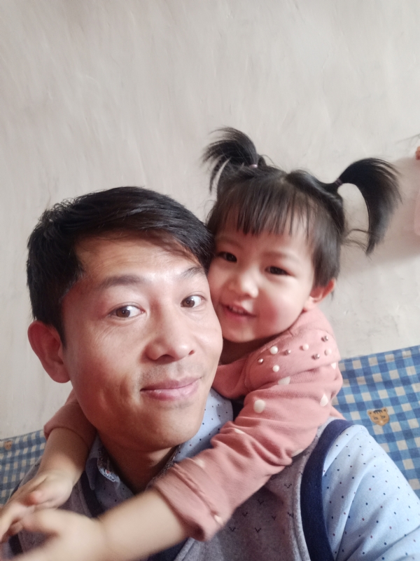 东京塔的第一张照片--梅州相亲服务中心