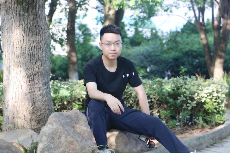 阿帆的第一张照片--梅州相亲服务中心