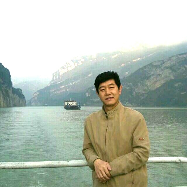 优秀善良178/72的第一张照片--梅州相亲服务中心