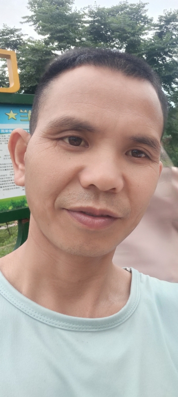 找个相爱的人结婚的第一张照片--梅州相亲服务中心