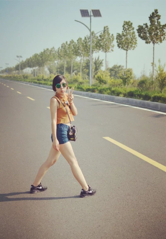 尤尤的第一张照片--梅州相亲服务中心