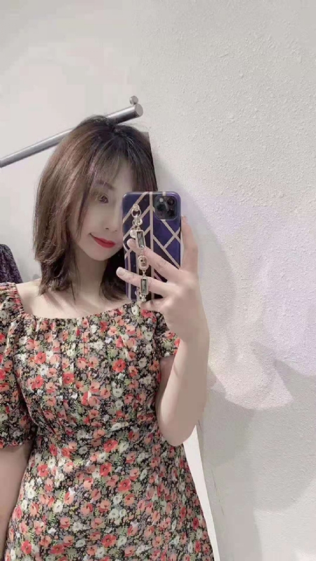 李月亮的第一张照片--梅州相亲服务中心