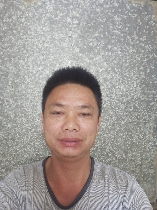 白茫茫的第一张照片--梅州相亲服务中心