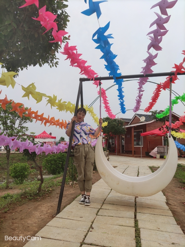 魏沐阳子的第二张照片--梅州相亲服务中心