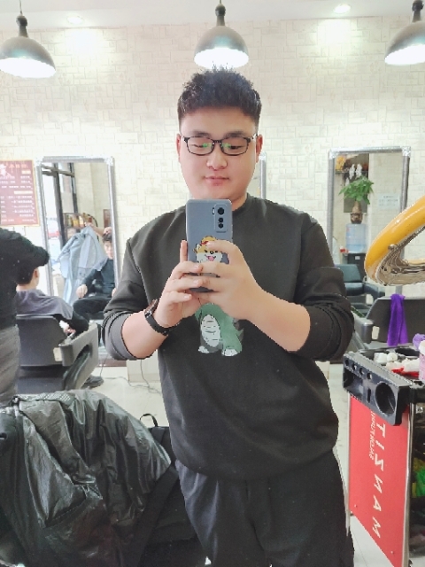 不吃香菜的第二张照片--梅州相亲服务中心