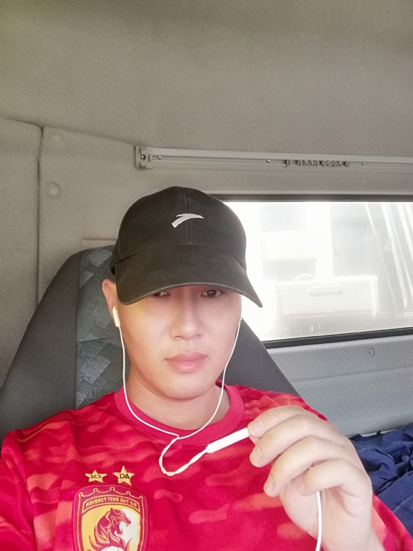 B大叔的第二张照片--梅州相亲服务中心