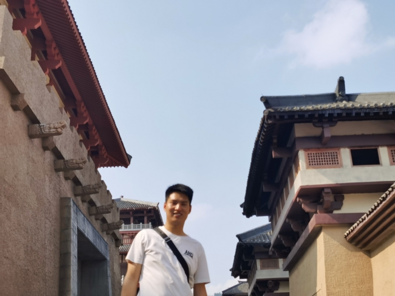 咸鱼不闲的第二张照片--梅州相亲服务中心