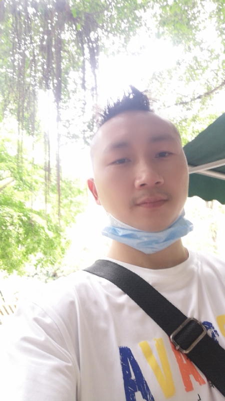 守望幸福的第一张照片--梅州相亲服务中心