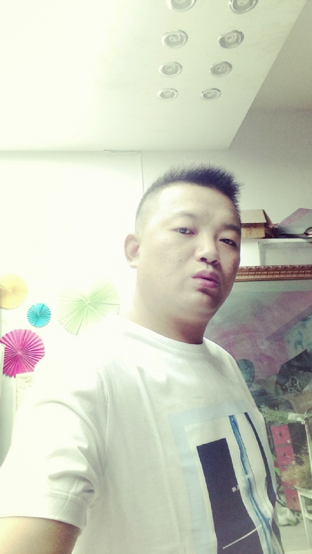 等风来的第一张照片--梅州相亲服务中心