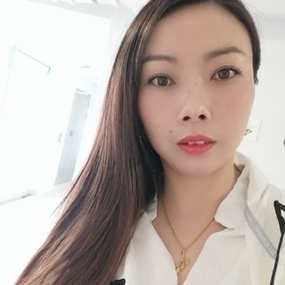 粉色蝴蝶結的第一张照片--梅州相亲服务中心