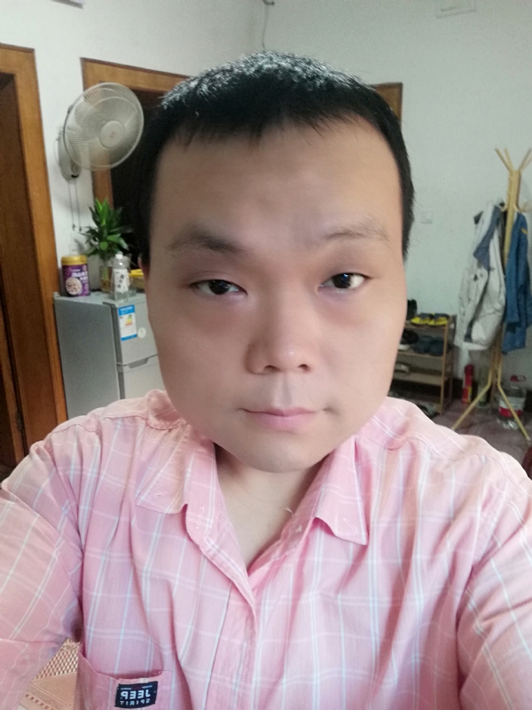 人人的第二张照片--梅州相亲服务中心