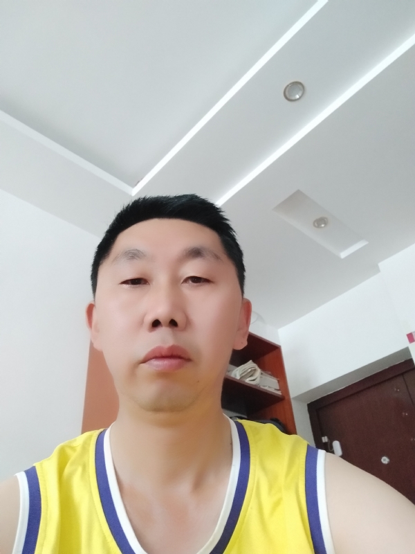 写尽半生纸上酸的第一张照片--梅州相亲服务中心