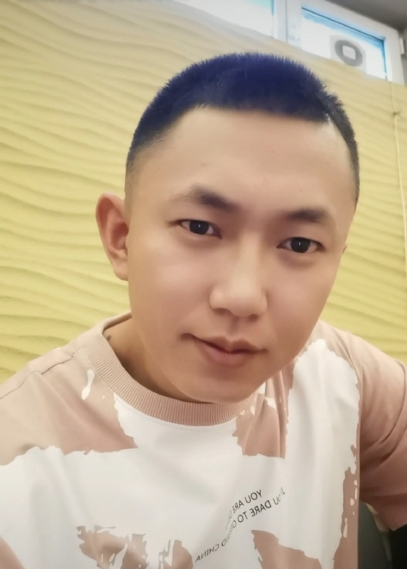 爱意随风起的第一张照片--梅州相亲服务中心