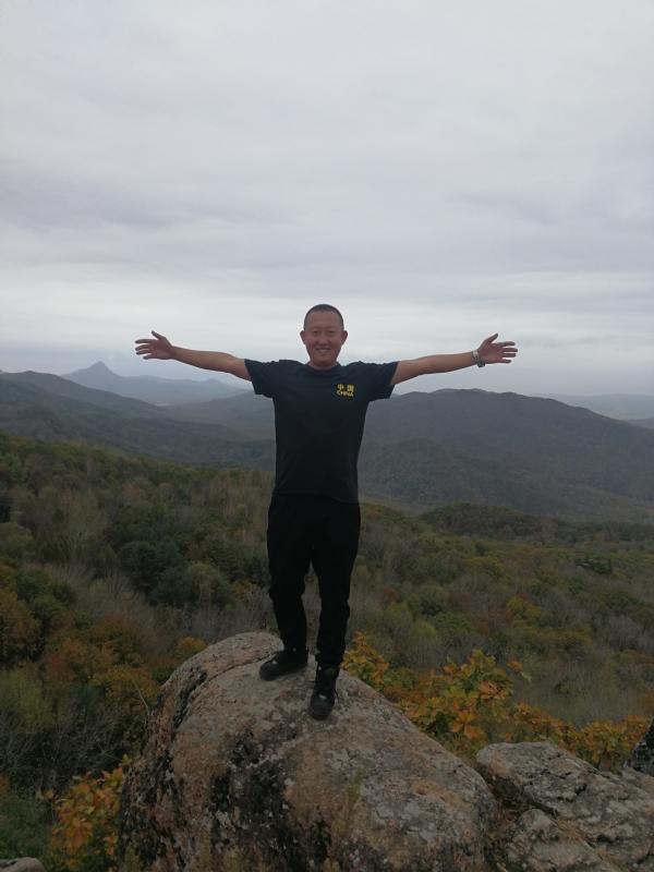 俗人的第一张照片--梅州相亲服务中心