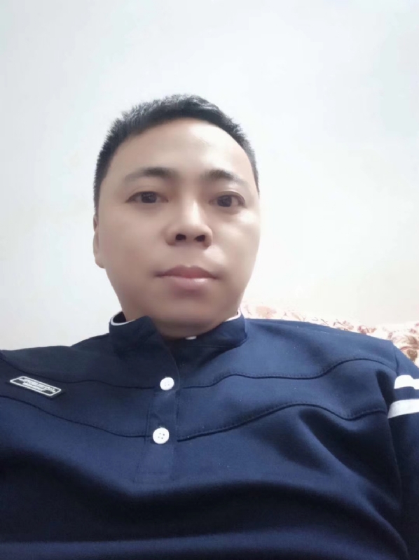 珍惜眼前人的第一张照片--梅州相亲服务中心