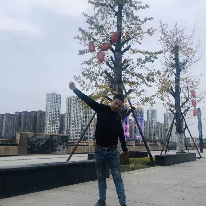 空空的房间的第一张照片--梅州相亲服务中心