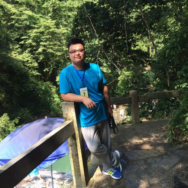 RLC的第二张照片--梅州相亲服务中心