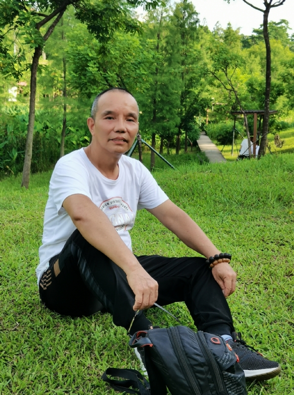 稳重大方的第二张照片--梅州相亲服务中心