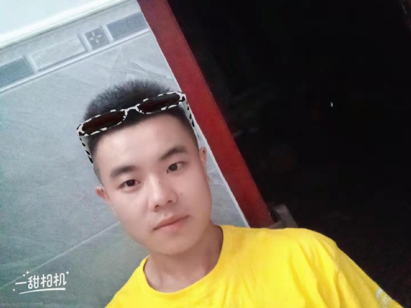 建国90周年的学渣的第一张照片--梅州相亲服务中心