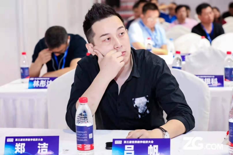 一生摯愛的第一张照片--梅州相亲服务中心