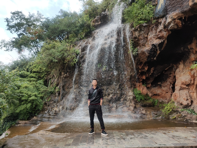 缘的第一张照片--梅州相亲服务中心