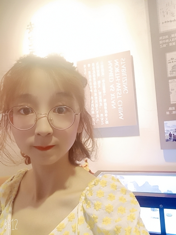 吴小小的第一张照片--梅州相亲服务中心