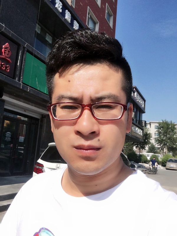 AA首席的第一张照片--梅州相亲服务中心