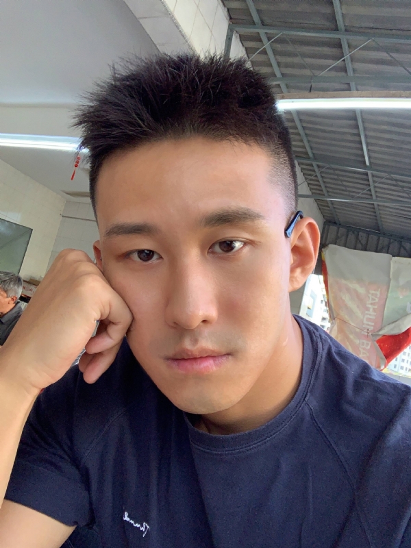 相见恨晚的第二张照片--梅州相亲服务中心