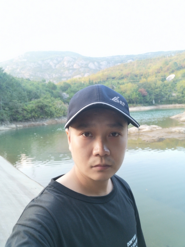 夜晚的第一张照片--梅州相亲服务中心